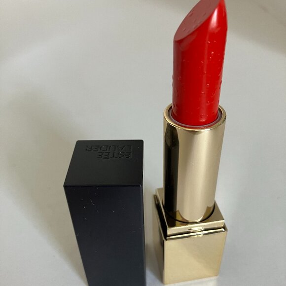 Estee Lauder Pure Color Envy Lipstick Sheer Matte 370 Carnal. - Picture 1 of 4